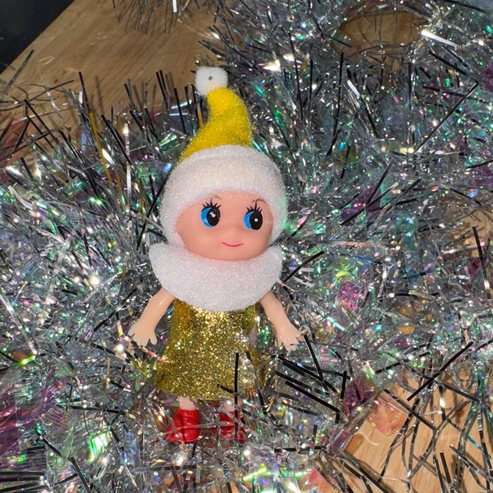 Baby Yellow Elf 4 inches